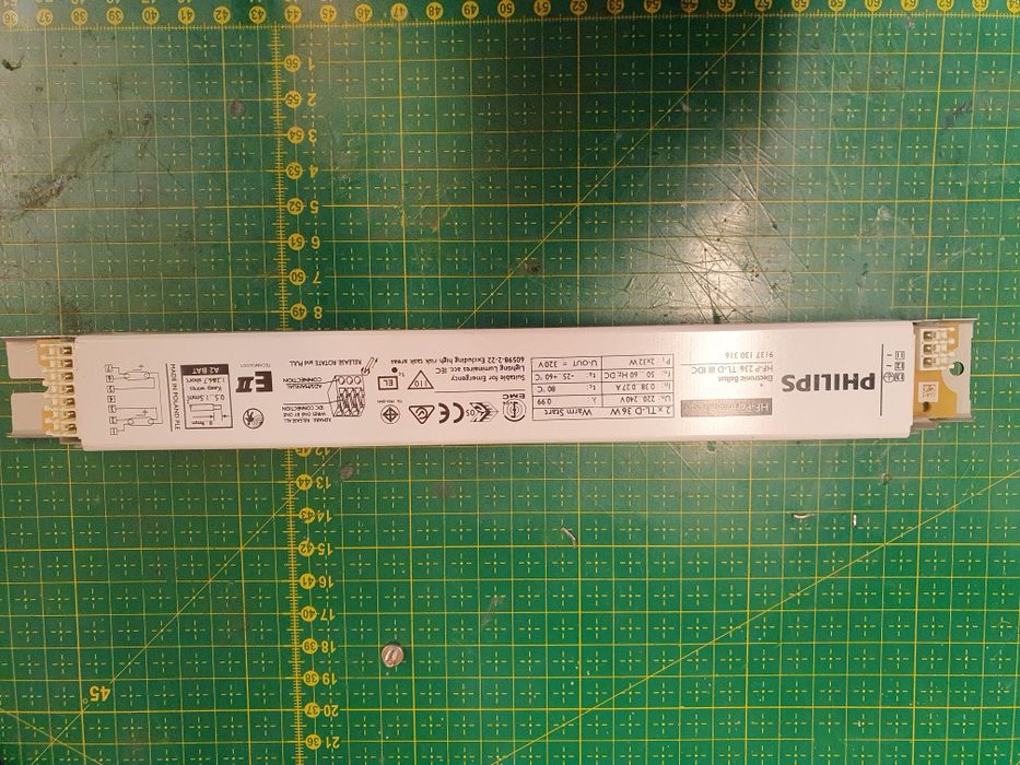 2 x świetlówka akwarystyczna  GROLUX T8 30W ROŚLINNA   Sylvania