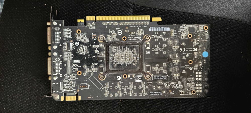Karta Graficzna Geforce PNY 460 GTX DDR5 min HDMI 768 MB PCIE