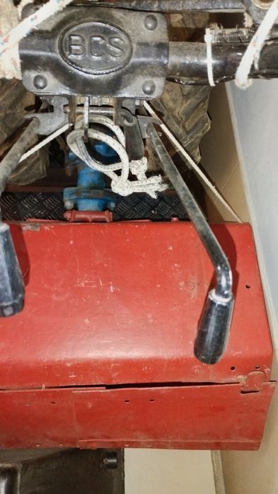 Motocultivador com muito pouco uso