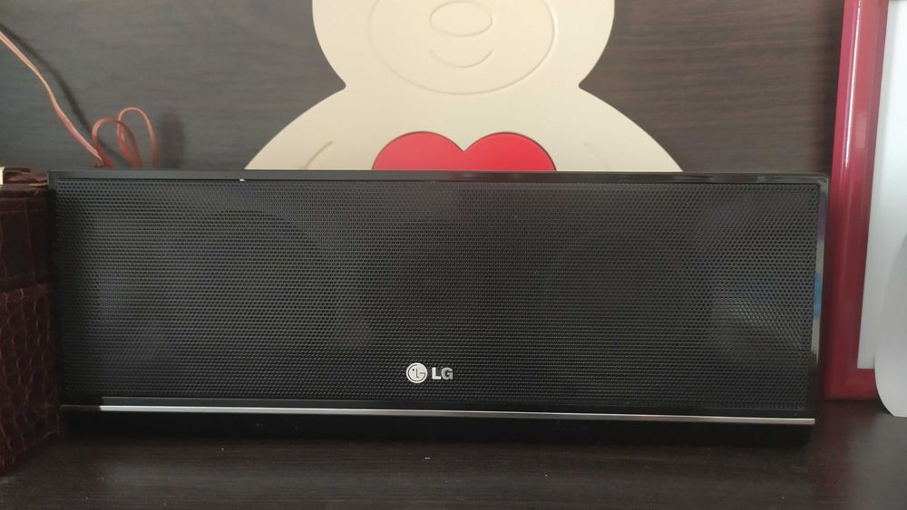 Продаю Домашний кинотеатр LG XH-T5020X