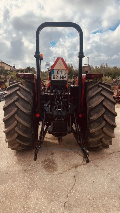 Trator agricola e alfaias