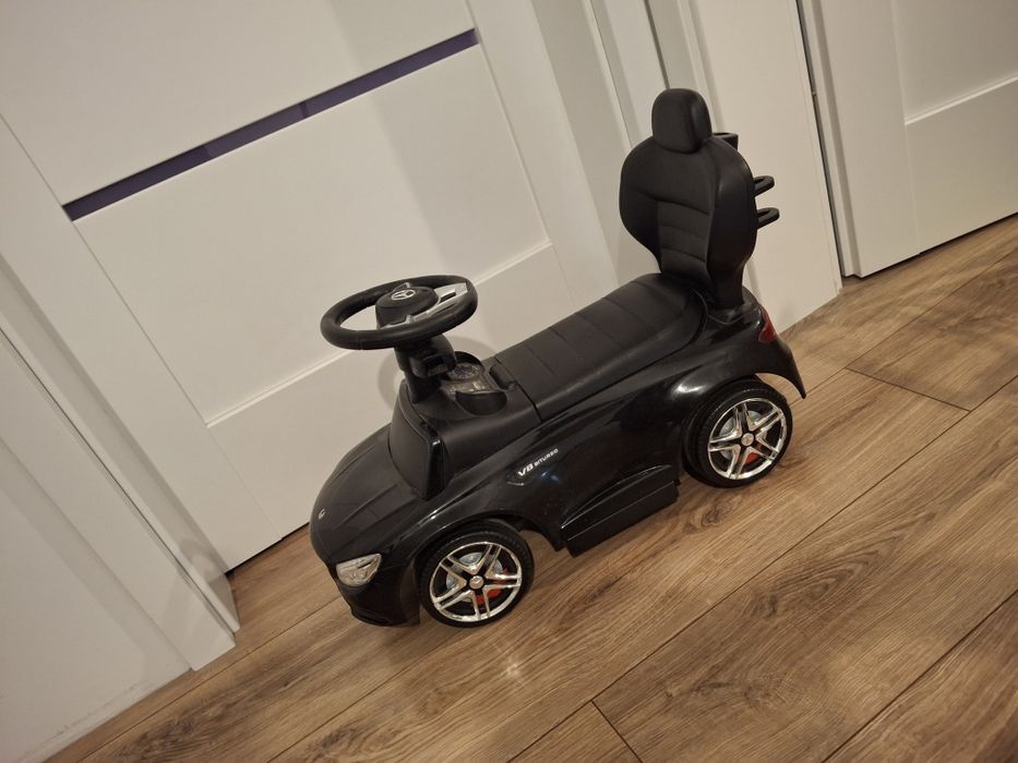 Auto mercedes- pchacz