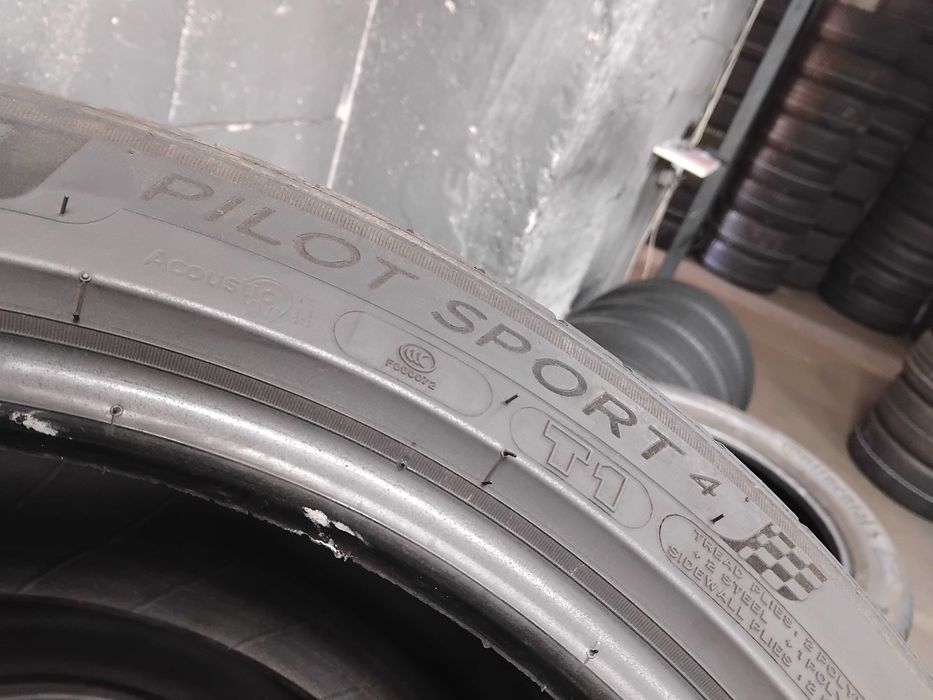Шини бу 235/45 R18 Michelin Pilot Sport 4 Комплект Літо