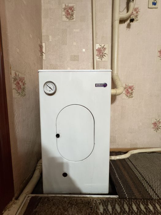 Дом с ремонтом, р-н Большой Таврии