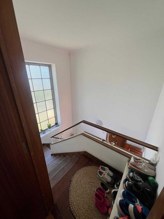 Andar de Moradia T3/ Logradouro/Churrasqueira/Garagem Queijas/Oeiras