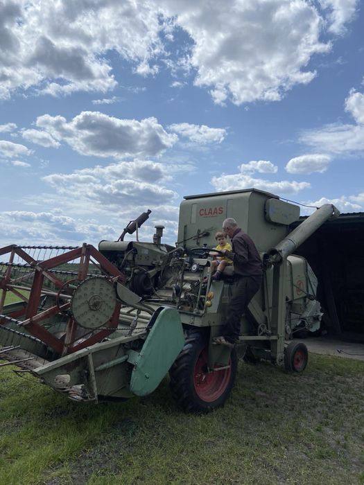 Комбайн Grimme Clas на ходу