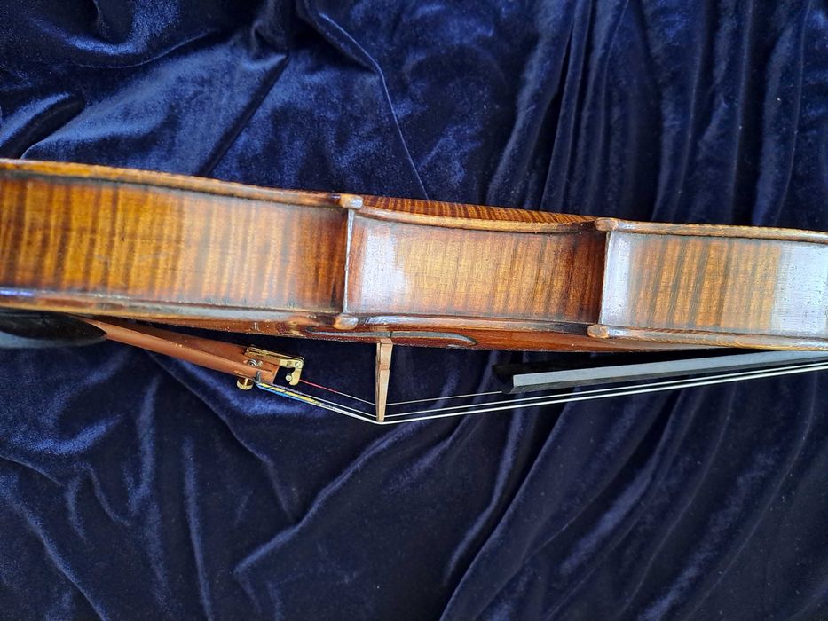 Szwajcarskie skrzypce lutnicze