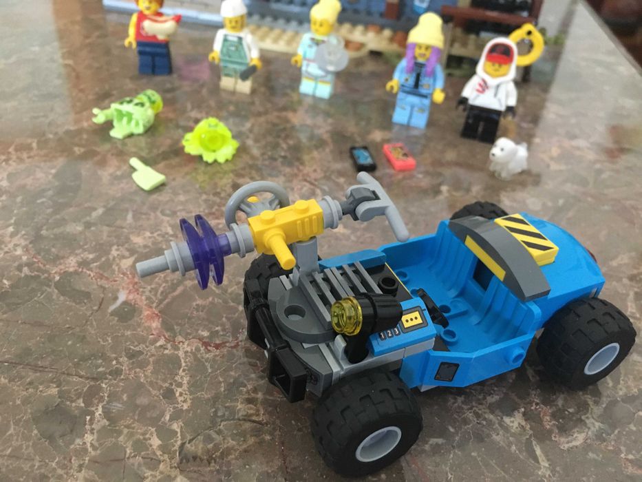 LEGO Hidden Side 70422 Completo e em bom estado