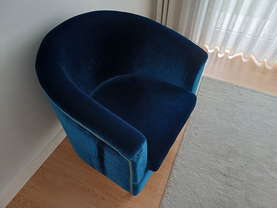 Poltrona/cadeirão em veludo