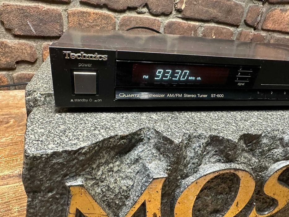 Tuner radiowy Technics ST-600