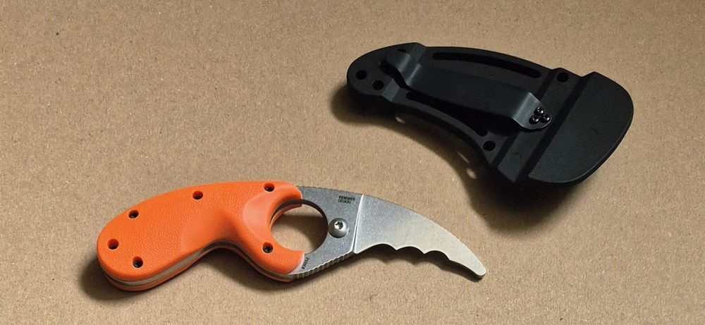 Nóż CRKT 2511ER Bear Claw Fixed Orange