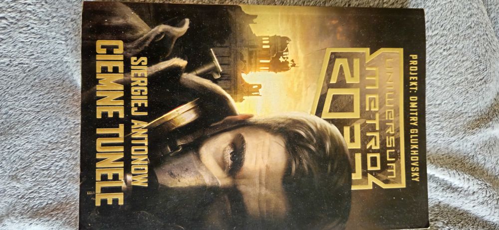 Metro 2033 Ciemne tunele