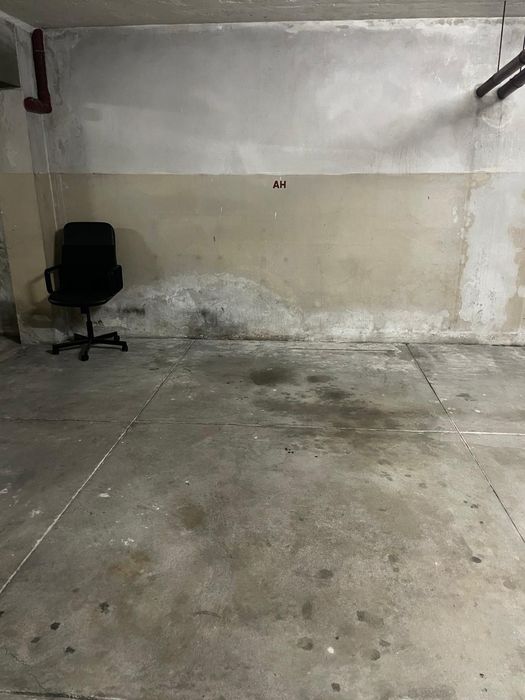 Arrendamento garagem 20mq