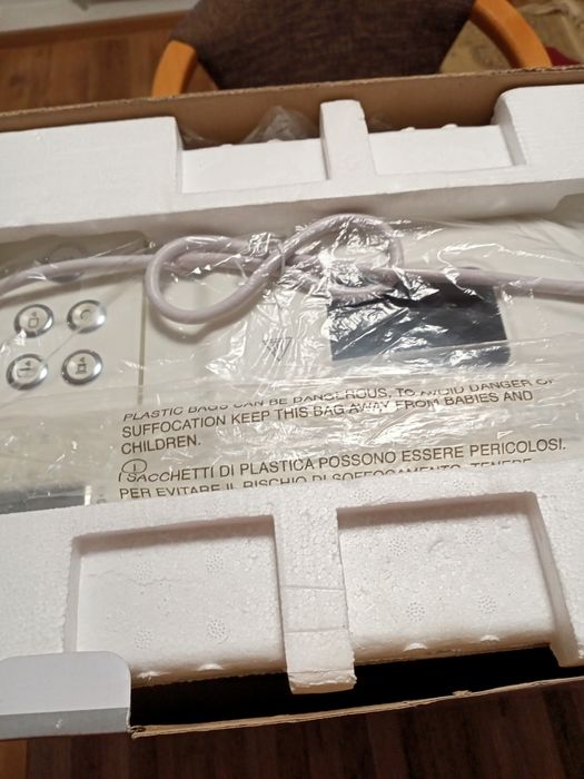 Хлебопечка  Kenwood BM 250