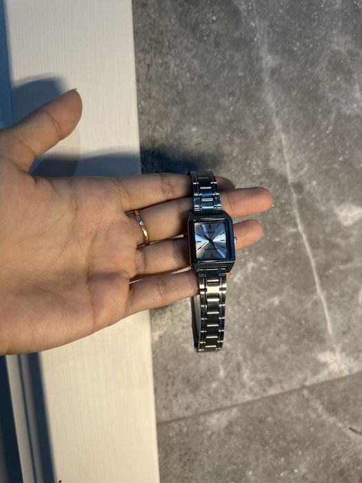 Годинник casio жіночий