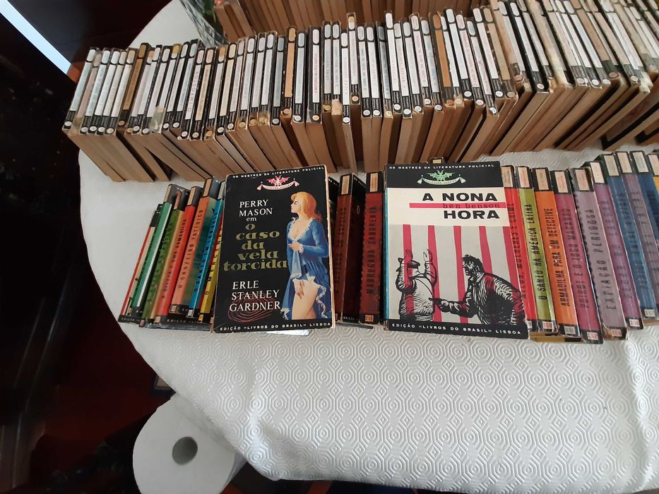 Livros policiais - coleção Vampiro