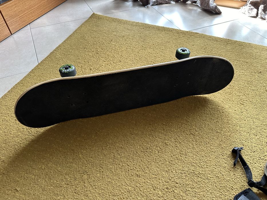 Skate + Conjunto proteções