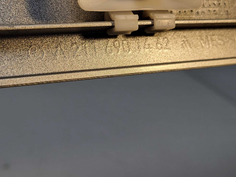 Moldura da porta traseira direita Mercedes-Benz W211 Classe E