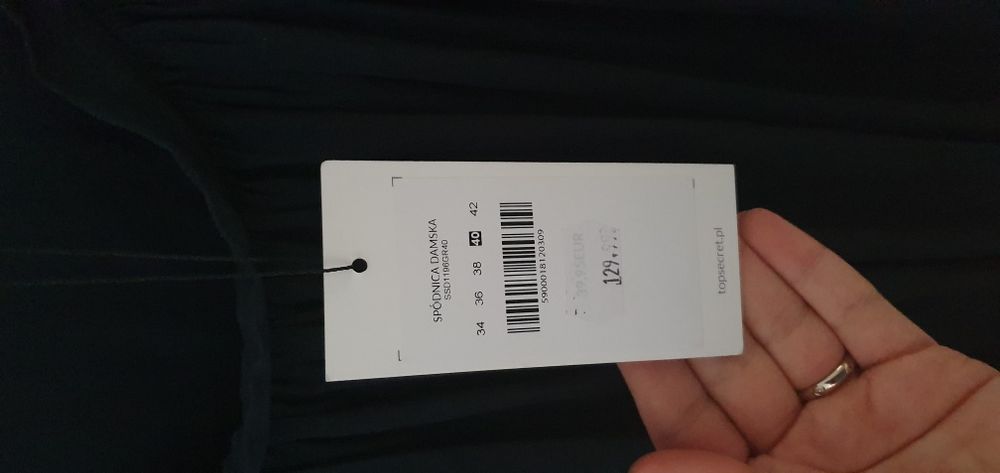 Spódnica granatowa midi Top Secret z kieszeniami, r.40