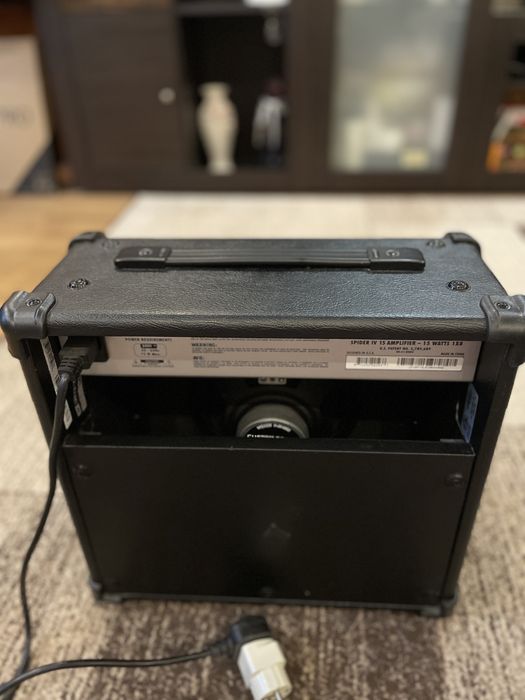 Комбопідсилювач Line 6 Spider IV 15