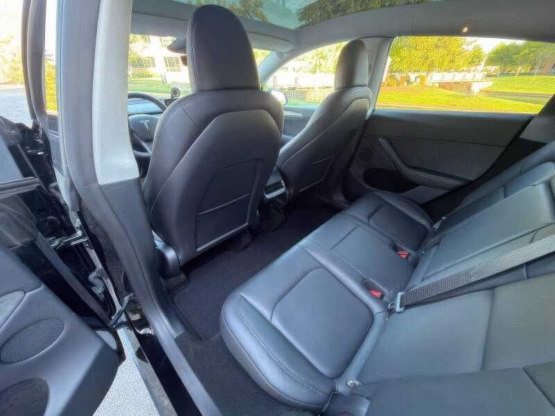 2025 Tesla Model Y Long Range