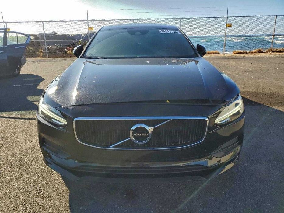 Volvo S90 T5 Momentum 2019