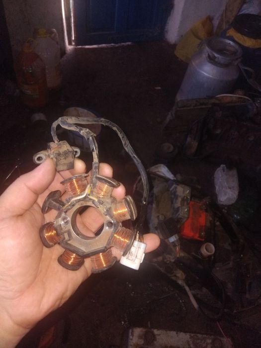 Продам гініратор сузукі летс 3