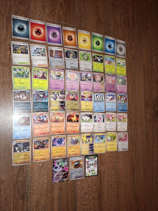 Kolekcjonerskie karty Pokemon 50