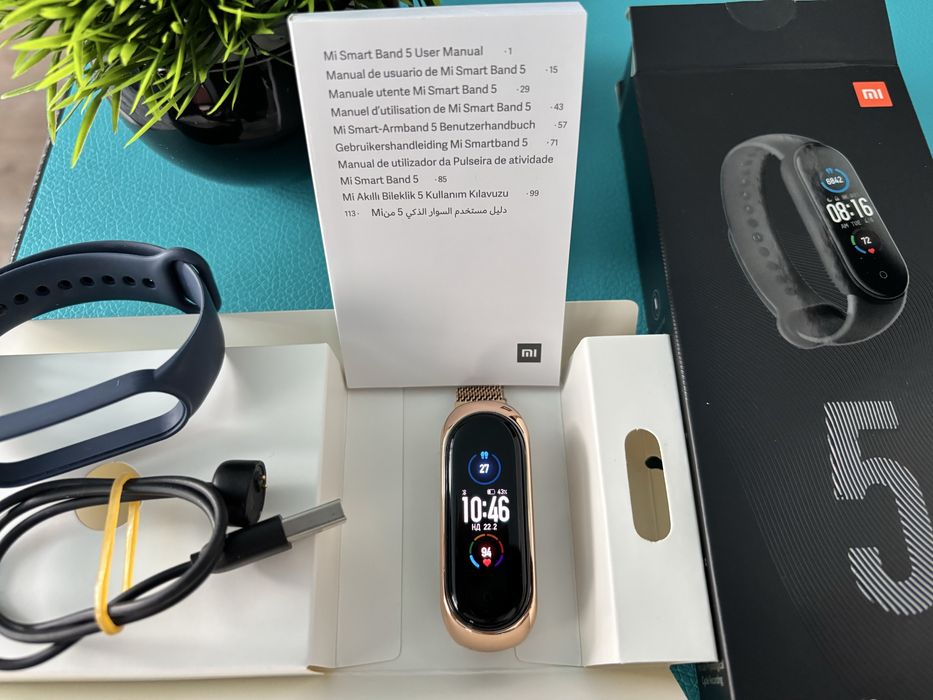 Xiaomi mi bend 5,фітнес браслет,часи