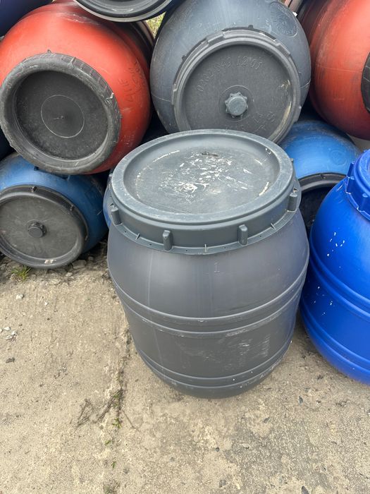 Sprzedam beczki 220l