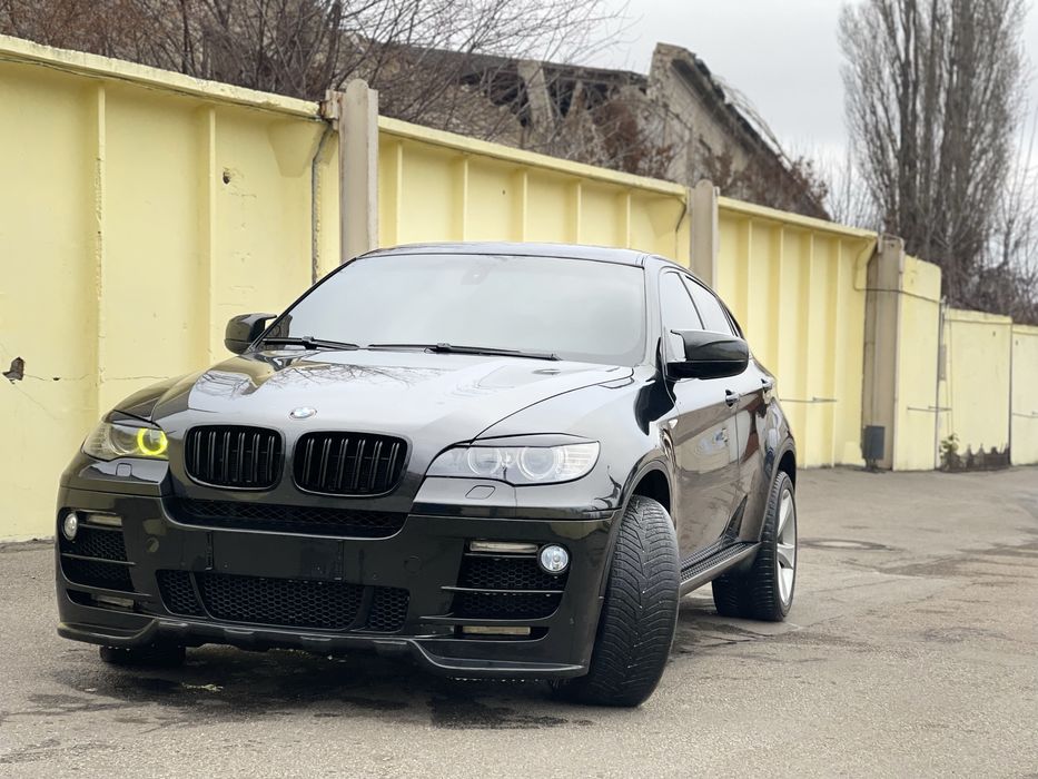 Bmw x6 4,4 v8 50i новый мотор !