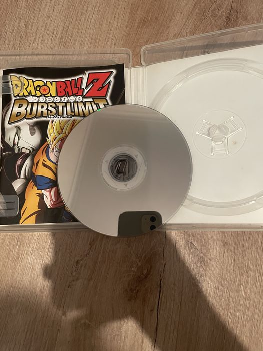 Dragon Ball Z Burst Limit Game for PlayStation 3 (CIB)64751908068737122