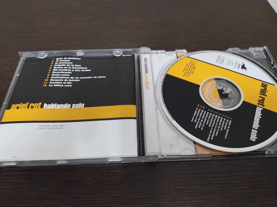 CD Ariel Rot Hablando Solo