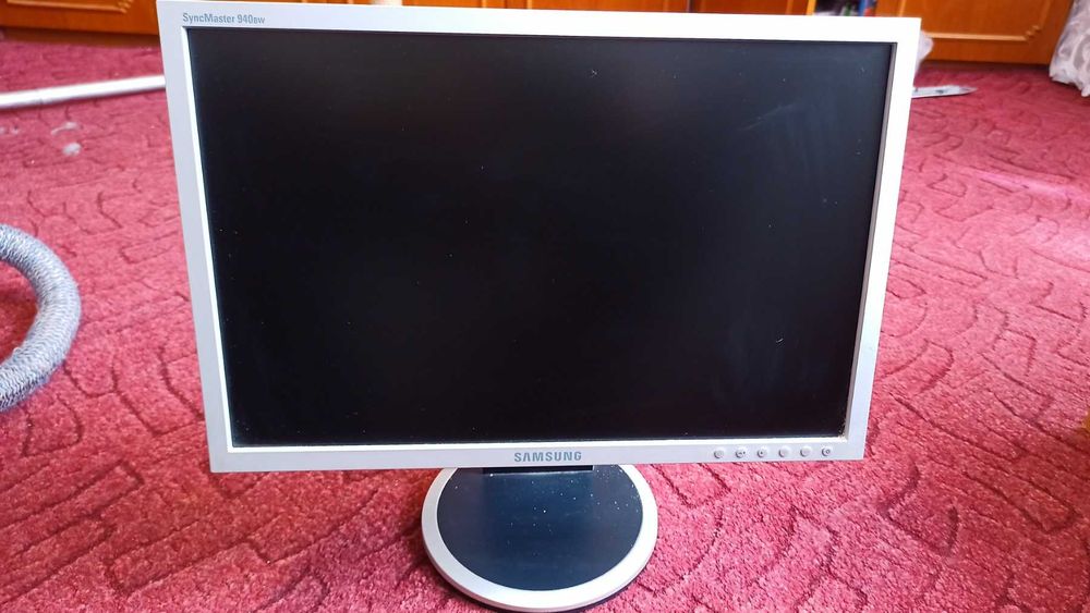Монітор SAMSUNG 940BW 19 дюймів