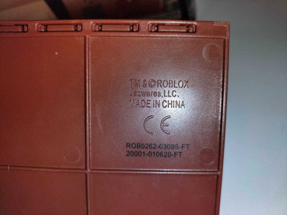 Колекційна фігурка Jazwares roblox desktop