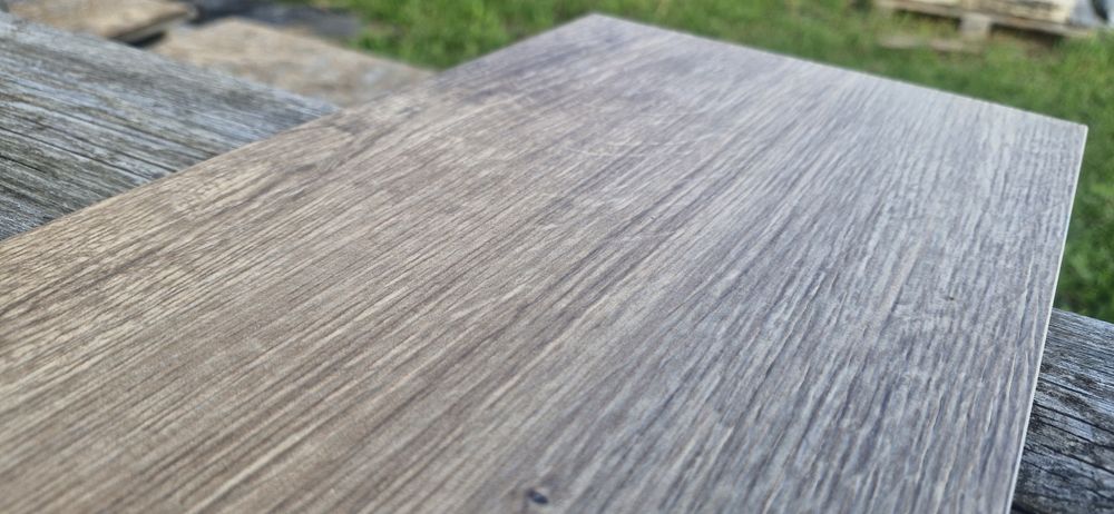 Gres drewnopodobny  panele GRAFWOOD