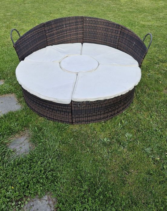 Wyspa ogrodowa okrągła z technoratanu