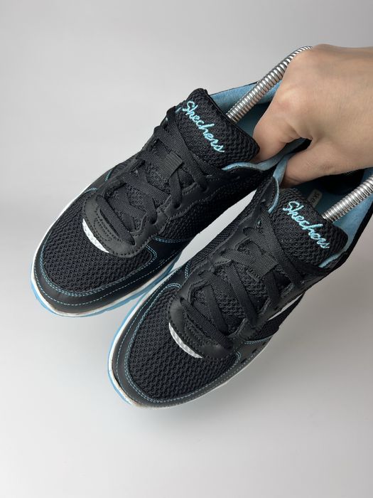 39р. Жіночі кросівки Skechers