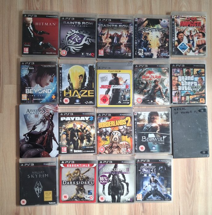 Gry PS3 PC Xbox Assassin's FIFA  Hitman NBA  Disney Resident Evil Warcraft Space Invaders Wiedźmin Commando  Sims