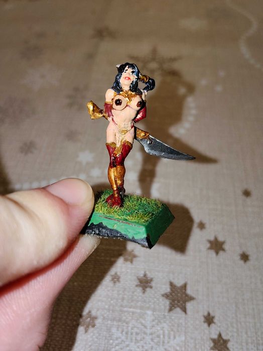 Warhammer Dark Elf Witchelf