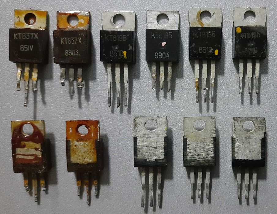 Транзисторы КТ, ГТ, АОД,Кварц,Крепление радиоэлементов, Лампы КМ 24-90: ...