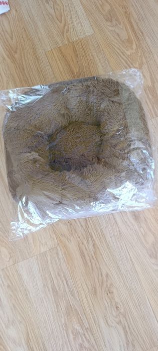 Лежанка для кота або собаки