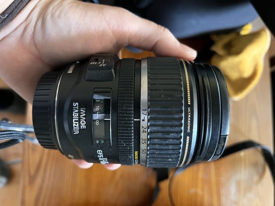 Objetiva Canon EF-S 17-85mm f/4-5.6 IS USM – usada