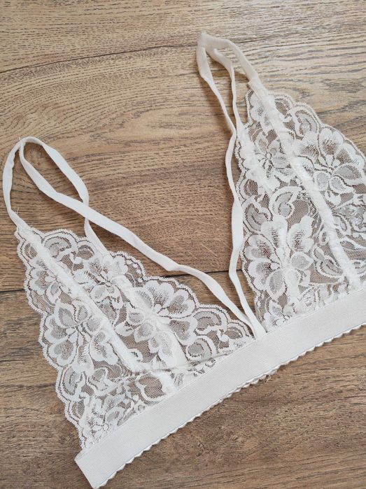 Koronkowy stanik Biustonosz Nowy S