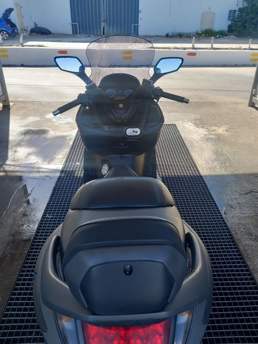 Sym GTS Evo 125 MaxiScooter