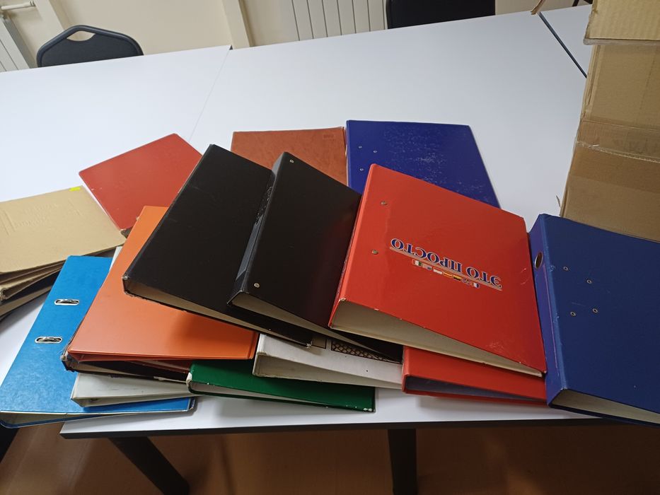 Папки для докуметів. 25 шт.