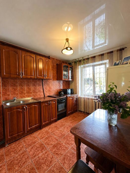 Продаж 3-кімнатної квартири | 55-й район