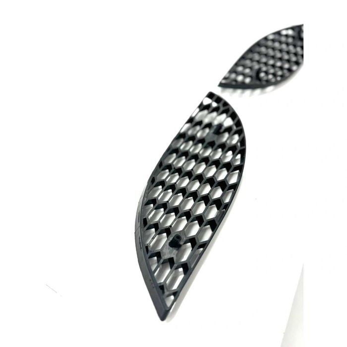 Dolna ramka kratki przedniego zderzaka do BMW 5-Series E60/E61 M5-Look
