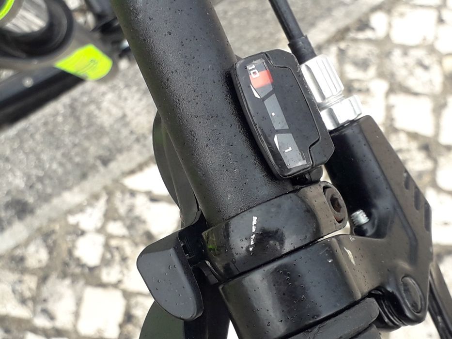 Rockrider 530 com material