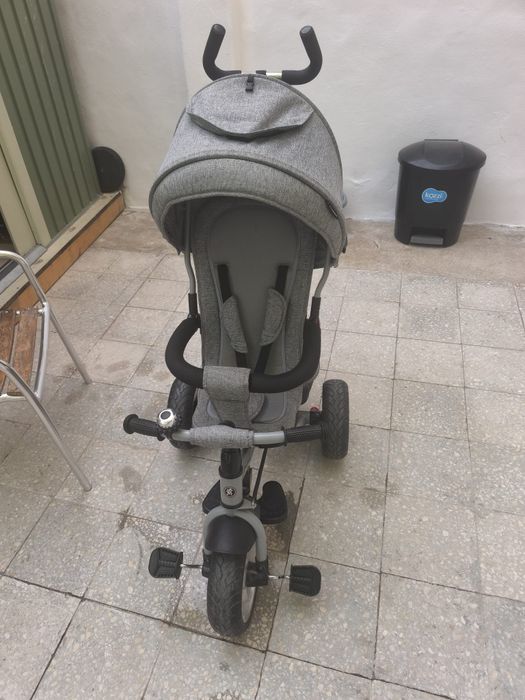 Triciclo infantil